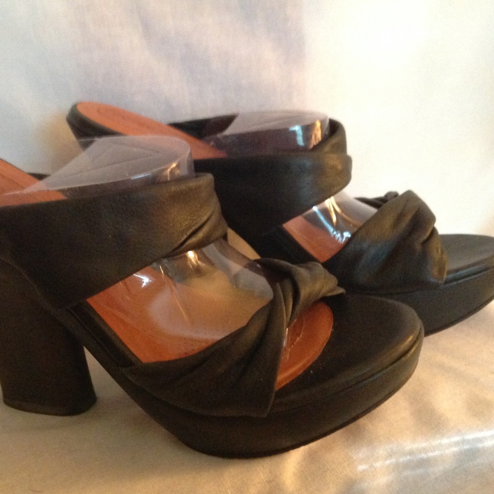 Corso Como Black Soft Leather Platform Heels